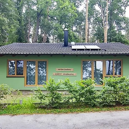 롯지 Dvoriste Lomnice nad Lužnicí