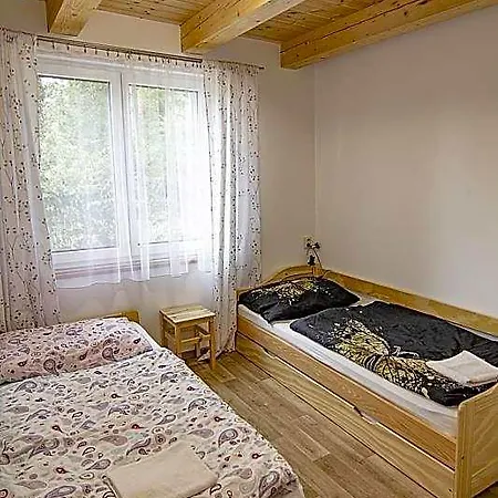 Dvoriste Lomnice nad Lužnicí