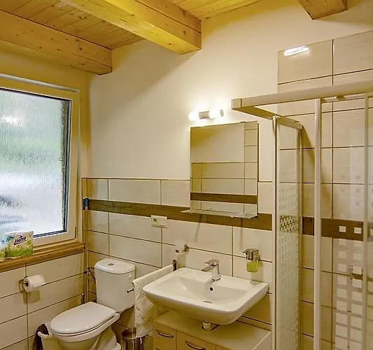 Lodge Dvoriste Lomnice nad Lužnicí